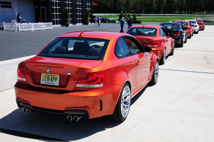  BMW 1-Series M Coupe 2011 года  (фото 39 из 76)